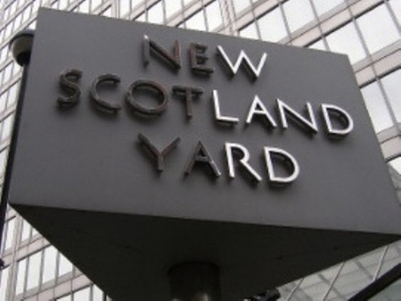 Times. Սքոթլանդ Յարդին կասկածում են հատկապես կարեւոր փաստաթղթեր ոչնչացնելու մեջ