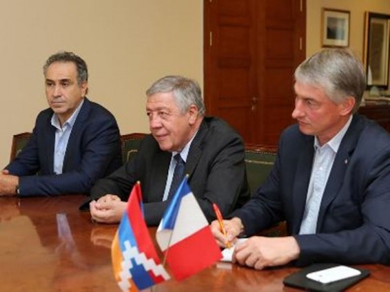 Ֆրանսիայի դատարանը մերժել է պատգամավոր Ֆրանսուա Ռոշբլուանի դեմ Ադրբեջանի բողոքը