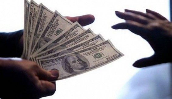 Խարդախություն՝ խոշոր չափերով