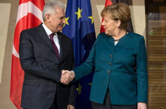 Անգելա Մերկելը Թուրքիայից պահանջել է արդարացի վարվել կալանավորված գերմանացի լրագրողի հետ