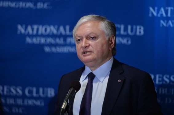 Հայաստանին դուր չի գալիս, որ Ադրբեջանը զենք է գնում Ռուսաստանից. Էդվարդ Նալբանդյան