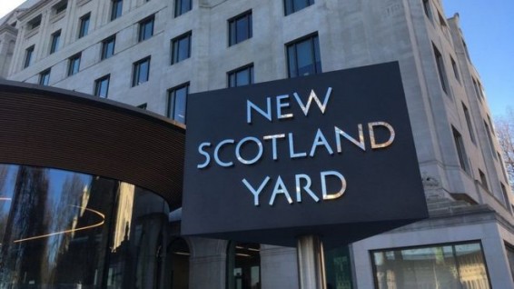 Пятеро подростков задержаны в Лондоне по подозрению в терроризме