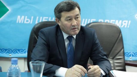 Экс-глав финпола Алматы Амирхан Аманбаев получил 14 лет лишения свободы