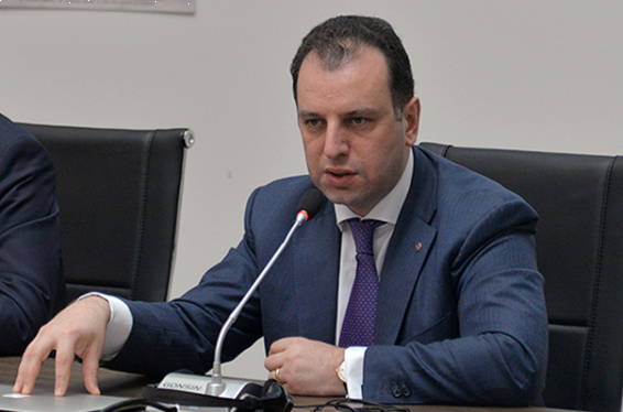 Հերոսները մեր մեջ են՝ մարդիկ, ովքեր ամենավճռական պահին ապացուցում են, որ տատանվելը ոչ միայն բնական չէ, այլև հարիր չէ. Վ. Սարգսյան