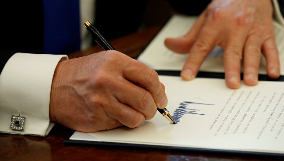 WSJ узнала об отказе Трампа выходить из соглашения о климате из-за дочери