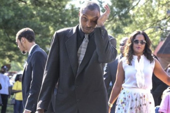 ԱՄՆ միգրացիոն ծառայության աշխատակիցները բերման են ենթարկել Մուհամեդ Ալիի որդուն