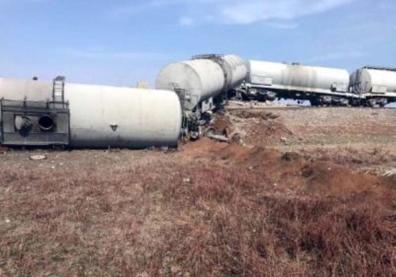 Photo. Դիարբեքիրում բեռնատար գնացքի անցնելու պահին պայթյուն է տեղի ունեցել