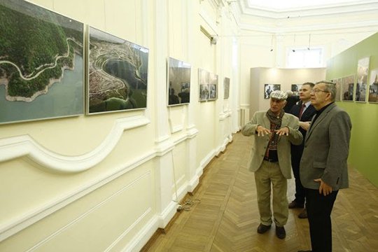 Վարշավայում բացվել է ՀՀ Նախագահի անձնական լուսանկարիչ Դավիթ Հակոբյանի լուսանկարչական ցուցահանդեսը