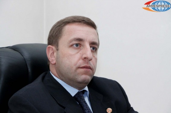 Շատ էին հեռուստաէկրաններին ամեն գնով հայտնվել ցանկացողները. Կարեն Ավագյան