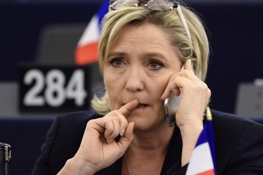 Եվրախորհրդարանի պատգամավորները Լե Պենին զրկել են անձեռնմխելիությունից