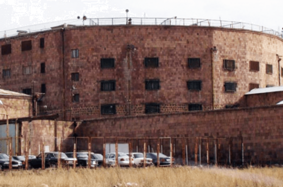 ՔԿՀ-ում գտնվող ազատամարտիկ Արմեն Մկրտումյանը 15 օր անց դադարեցրել է հացադուլը