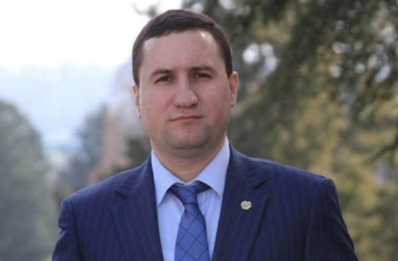 Բաքվի երկերեսանիությունն անսահման է. Տիգրան Բալայան