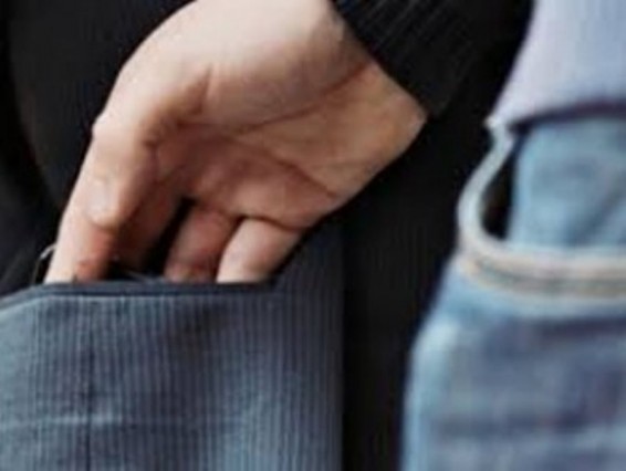 Գրպանահատը բանկային քարտով գումար էր կանխիկացրել