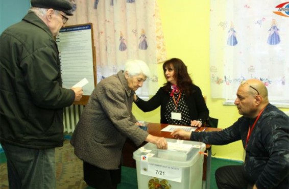 06/02 ընտրատեղամասում մինչև 10:25 րոպեն ընտրել են 150 քաղաքացի