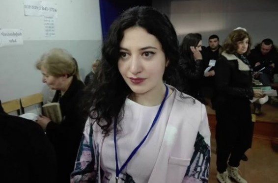 «Ելք»-ի վստահված անձը հայտարարում է, որ միտումնավոր փոխում են քվեաթերթիկների հերթականությունը