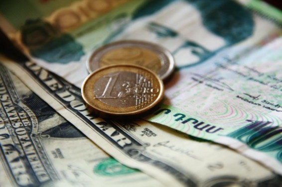 Արտարժույթի փոխարժեքը հայաստանյան բանկերում