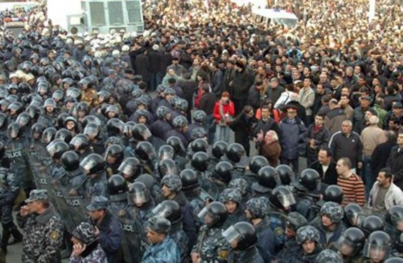 ՀՔԾ-ն վստահեցնում է՝ Մարտի 1-ի գործով քննչական գործողություններ կատարվում են, բայց հրապարակել չեն կարող. ՀՔԱՎ