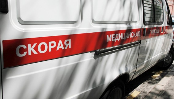 Под Омском поезд столкнулся со школьным автобусом: есть жертвы