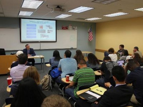 ԱՄՆ-ում Արցախի մշտական ներկացուցիչը Ֆլորիդայի համալսարանում հանդես է եկել դասախոսությամբ