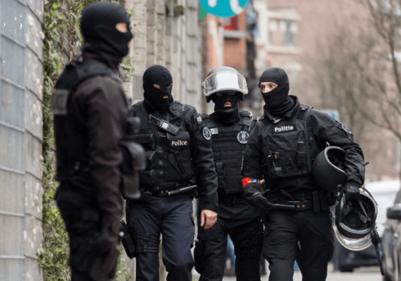 Մեծ Բրիտանիայում թույլ են տվել կրակել ահաբեկիչ վարորդների վրա