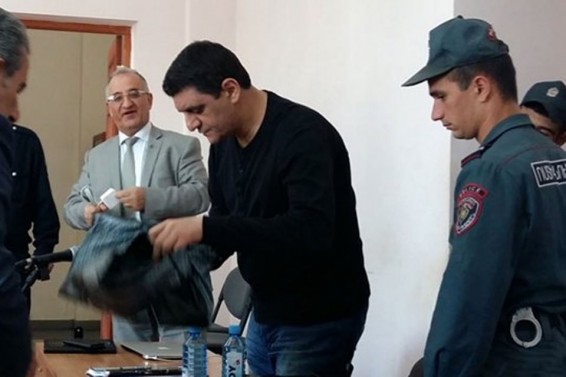 «Հայբիզնեսբանկի» նախկին նախագահը ռուս-իրանական «կեղտոտ» փողեր «լվանալու» համար կարող է ազատազրկվել 15 տարով
