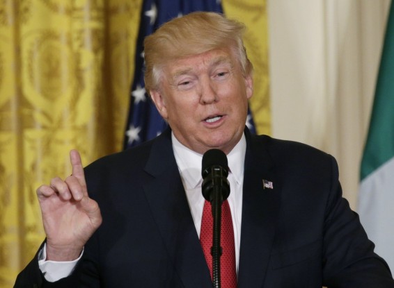 СМИ: Трамп провёл тайную встречу с экс-президентами Колумбии