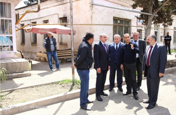 Բակ Սահակյանն այցելել է Մարտունու շրջան