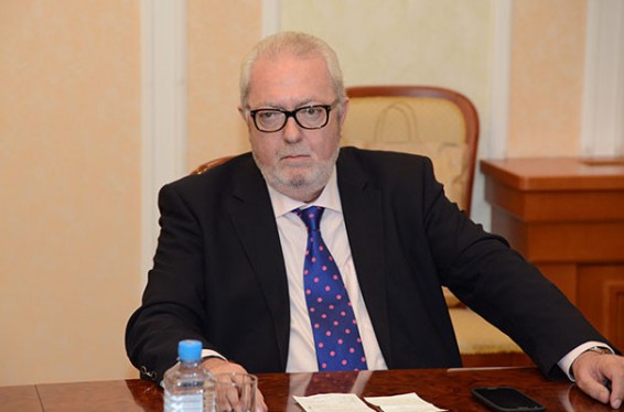 Պեդրո Ագրամունտին արգելվել է նախագահել նիստը, որին ելույթ էր ունենում Իսպանիայի թագավոր Ֆիլիպ 6-րդը