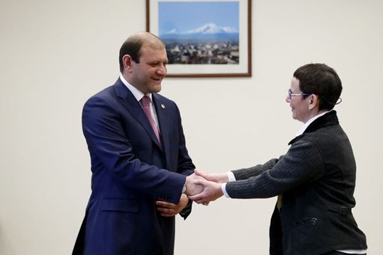 Երևանի քաղաքապետարանը և «Սիմոնյան» կրթական հիմնադրամը համագործակցության հուշագիր են ստորագրել