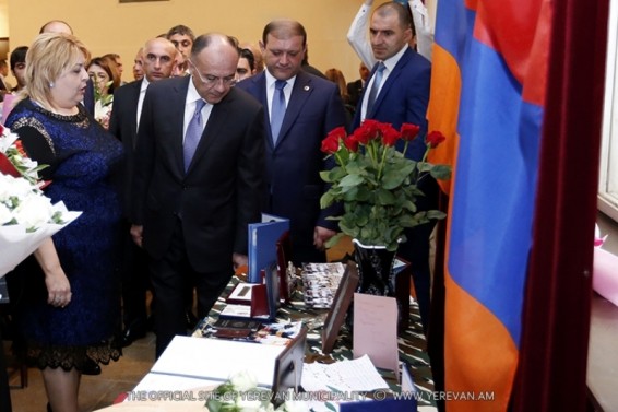 Երևանի համար 147 դպրոցի Վերջին դասի և վերջին զանգի արարողությունը նվիրված էր Արցախի հերոս Ռոբերտ Աբաջյանին