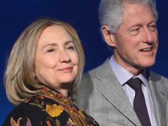 Բիլլ Քլինթոնը թրիլեր է համահեղինակում, իսկ նրա կինը՝ քաղաքական էսեներ գրում