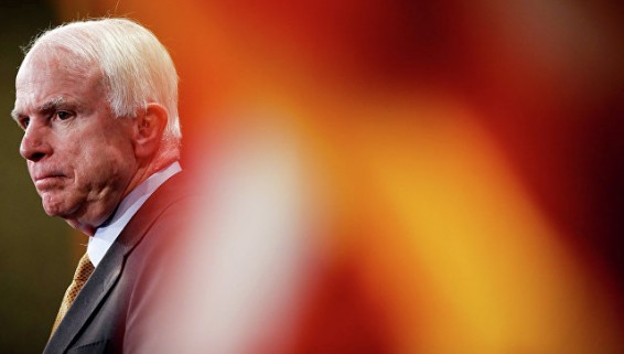 Маккейн призвал создать комитет для расследования вмешательства России
