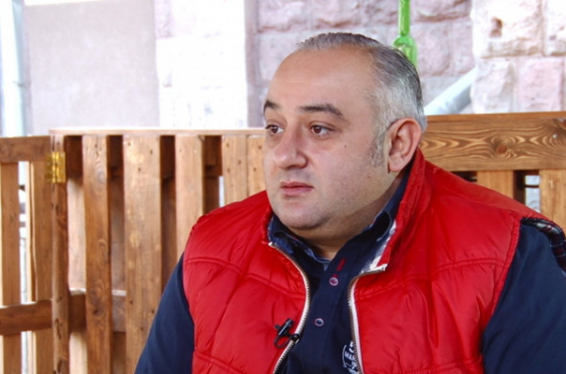 Զարմացել էի, որ Զարուհի Փոստանջյանը հայհոյում է ռուսերենով, ոչ թե  Արևմտյան Հայաստանի որևէ բարբառով. Պետրոս Ղազարյան