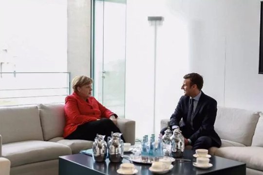 Video. Մակրոնը հանդիպել է Մերկելին