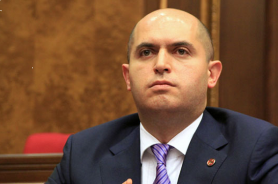 ՀՀԿ-ն  քաղաքական մեծ թիմ է և ի տարբերություն քաղաքական շատ այլ ուժերի` մեզ մոտ  սահուն սերնդափոխությունն ակնհայտ է. Արմեն Աշոտյան