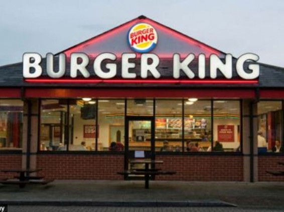 Burger King-ին դատի են տվել նախկին նացիստական մահվան ճամբար Դահաուում գովազդի համար