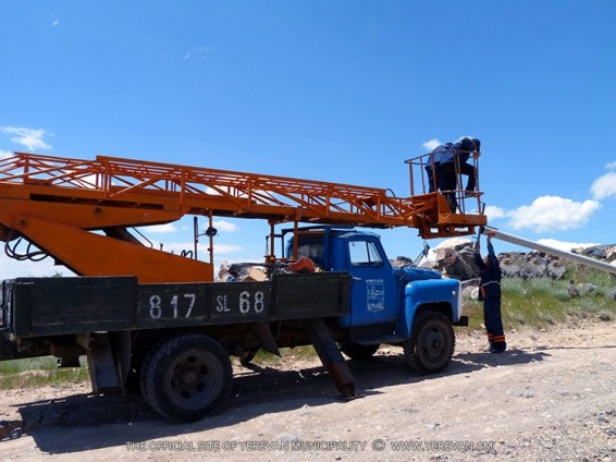 Ամենօրյա աշխատանքներ՝ Երևանի արտաքին լուսավորության ցանցում