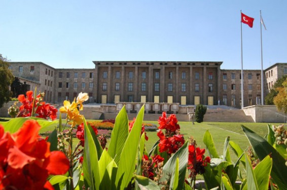 Թուրքիայի խորհրդարանը կարող է տեղափոխվել մեկ այլ շենք