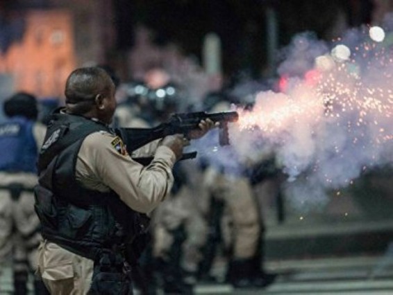 Բրազիլիայում անկարգությունների ժամանակ շուրջ 50 մարդ է տուժել