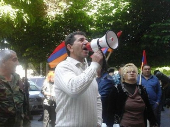 Սեյրան Օհանյանին չեմ վստահում, իշխանություններին են ծառայում. Վոլոդյա Ավետիսյան