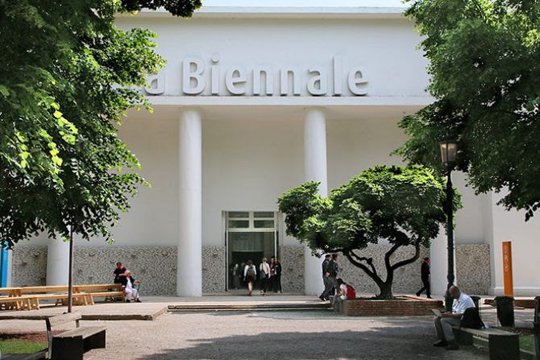 Վենետիկի Բիենալեում Հայաստանի տաղավարն ընդգրկվել է 10 դիտարժանների ցանկում