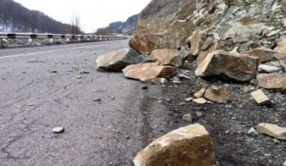 Փակ է Քարվաճառ-Վարդենիս ավտոճանապարհը