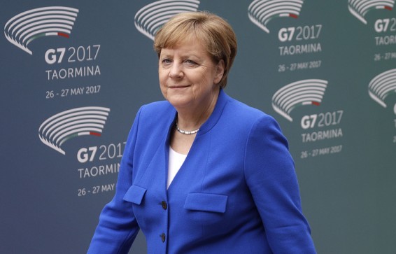 На фоне разногласий в G7 Меркель призвала Европу полагаться только на свои силы