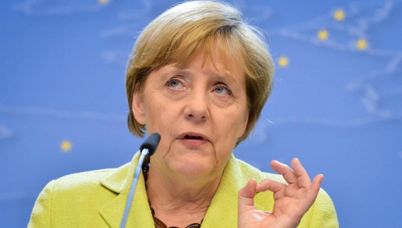 Մերկելի վարկանիշը կտրուկ անկում է գրանցել Էրդողանին վիրավորած լրագրողի դեմ քննություն սկսելու որոշումից հետո