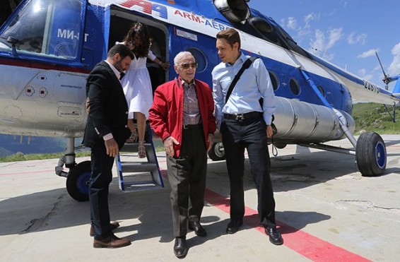 Շառլ ու Նիկոլա Ազնավուրների այցը «ՏաԹևեր» ճոպանուղի և Տաթևի վանական համալիր