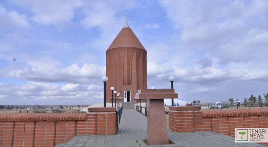 В чём заключается идея строительства пантеона в Астане, объяснил Абаев
