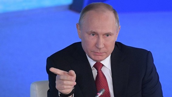 Путин в интервью Стоуну отметил, что не согласен с действиями Сноудена