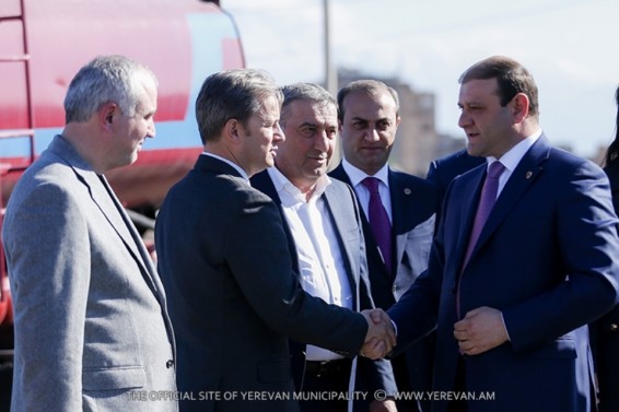 Video. Մայրաքաղաքում կառուցվում է Դավթաշեն-Աշտարակի խճուղի նոր ճանապարհահատվածը