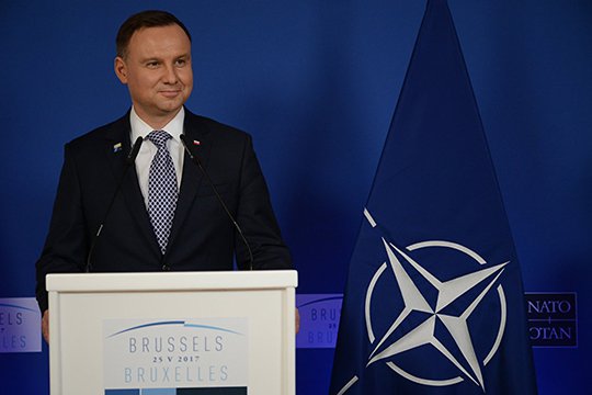 Լեհաստանն ԱՄՆ-ին կխնդրի մեծացնել երկրում ամերիկյան զորքերի թվաքանակը