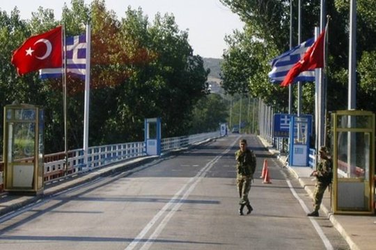 Թուրքիայի շուրջ 400 քաղաքացի փախել է Հունաստան